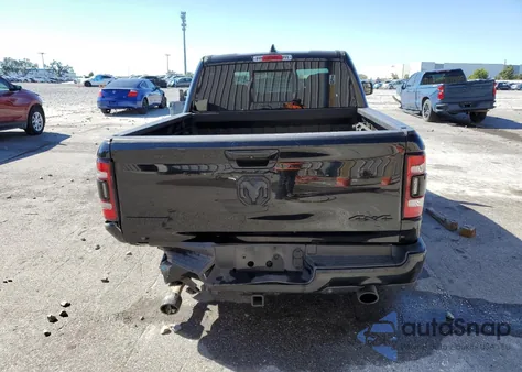 2019 Ram 1500 Big Horn/Lone Star из США, поврежденный, VIN 1C6SRFFTXKN538785